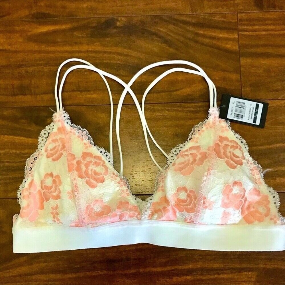 Cynthia Rowley Women's Adele Lacey Bralette in White/‎ Pink Size XL Crossback